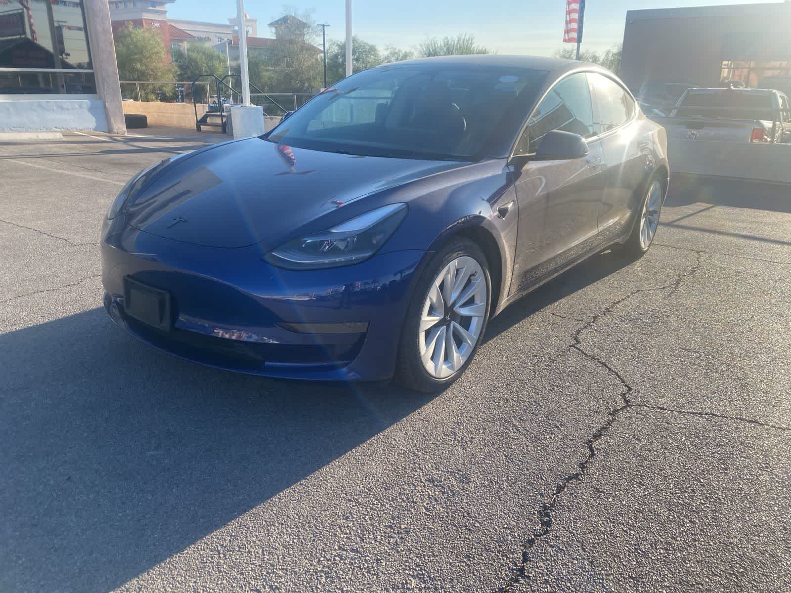 Thumbnail: 2021 Tesla Model 3 - 10