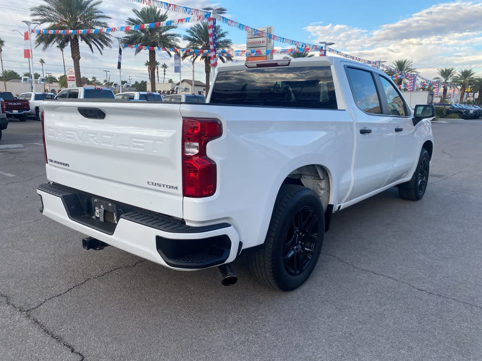Thumbnail: 2022 Chevrolet Silverado 1500 - 6