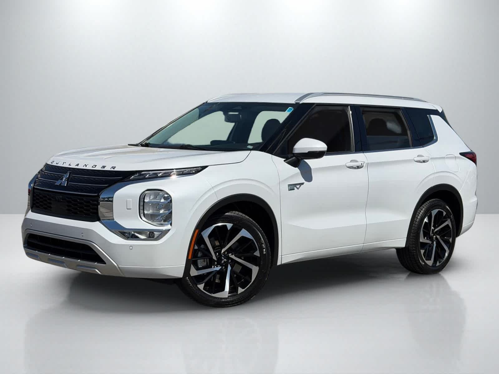 2023 Mitsubishi Outlander Plug-In Hybrid