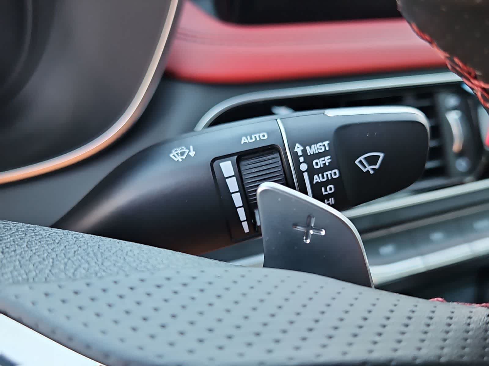 Thumbnail: 2023 Genesis G70 - 26