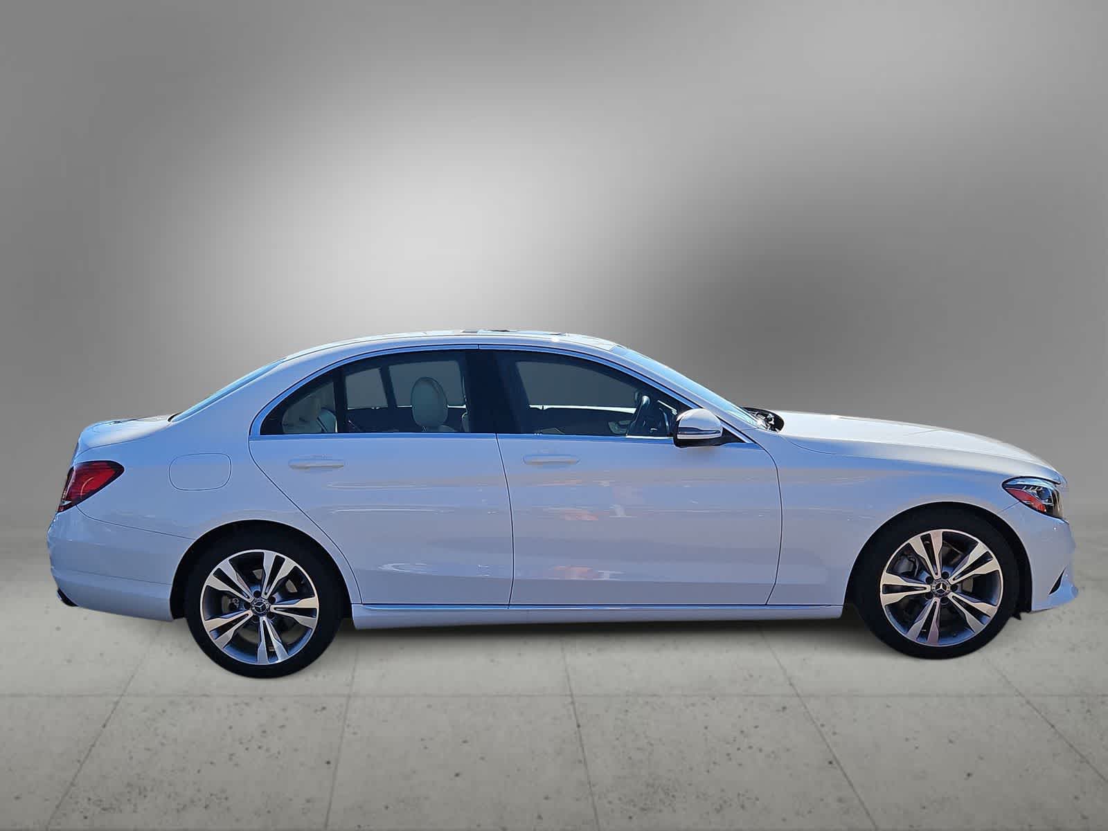 Thumbnail: 2019 Mercedes-Benz C-Class - 10