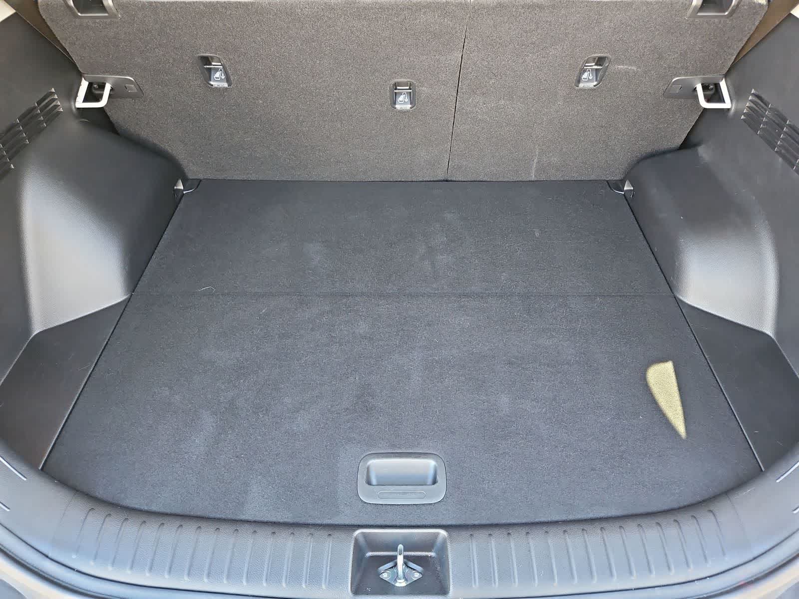 Thumbnail: 2024 Kia Seltos - 31