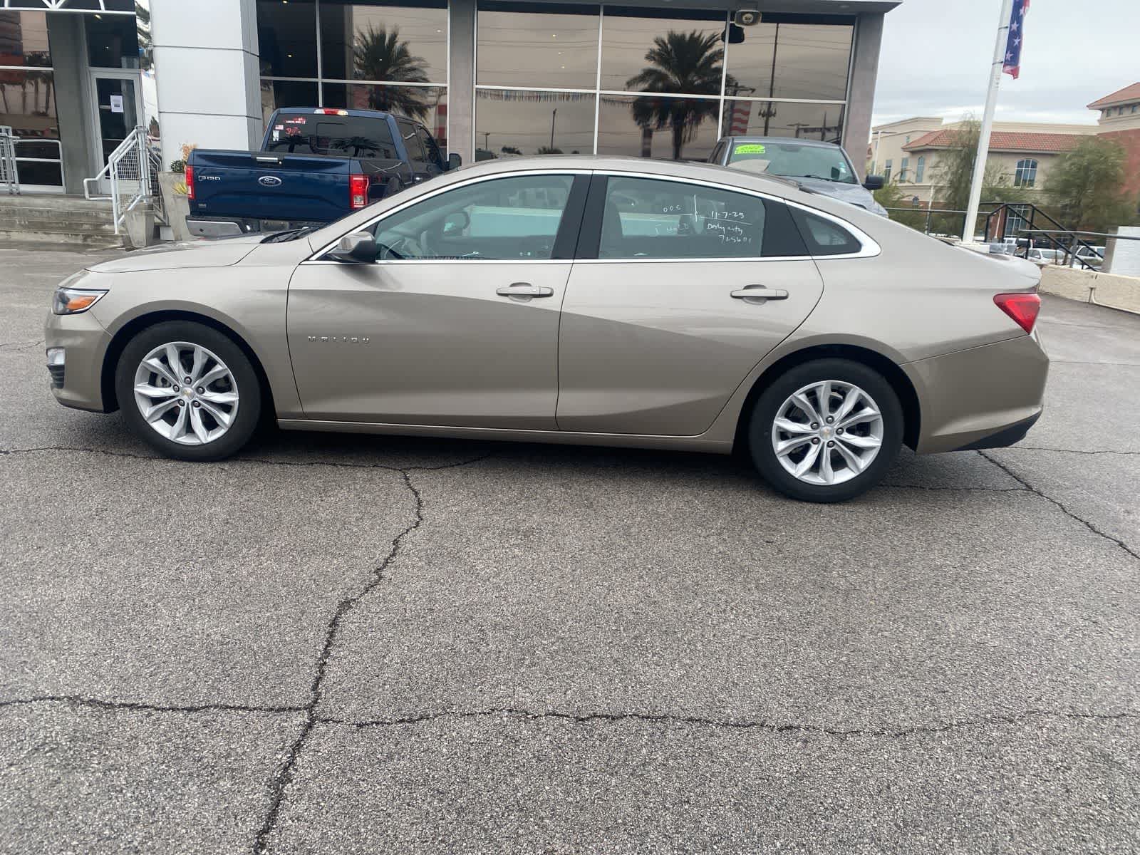 Thumbnail: 2024 Chevrolet Malibu - 9