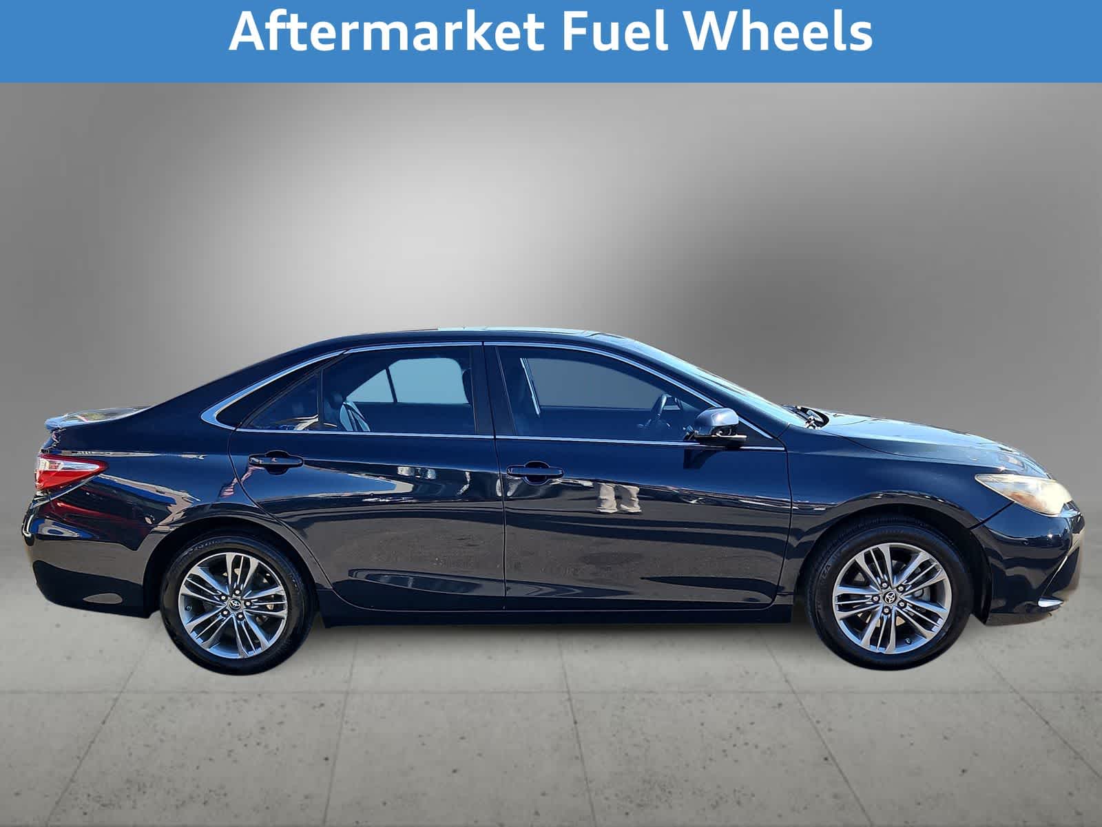 Thumbnail: 2017 Toyota Camry - 11