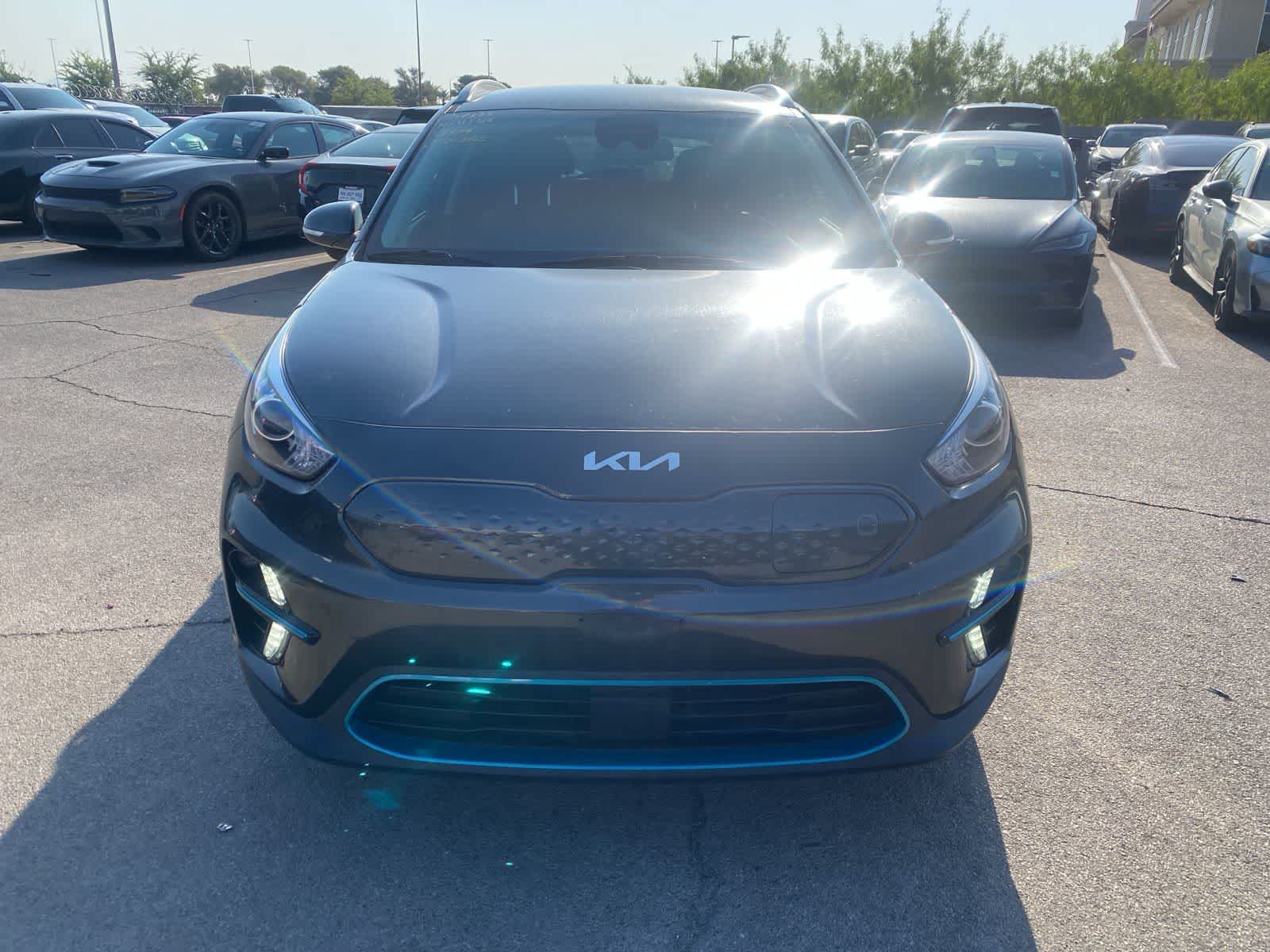 Thumbnail: 2022 Kia Niro - 2