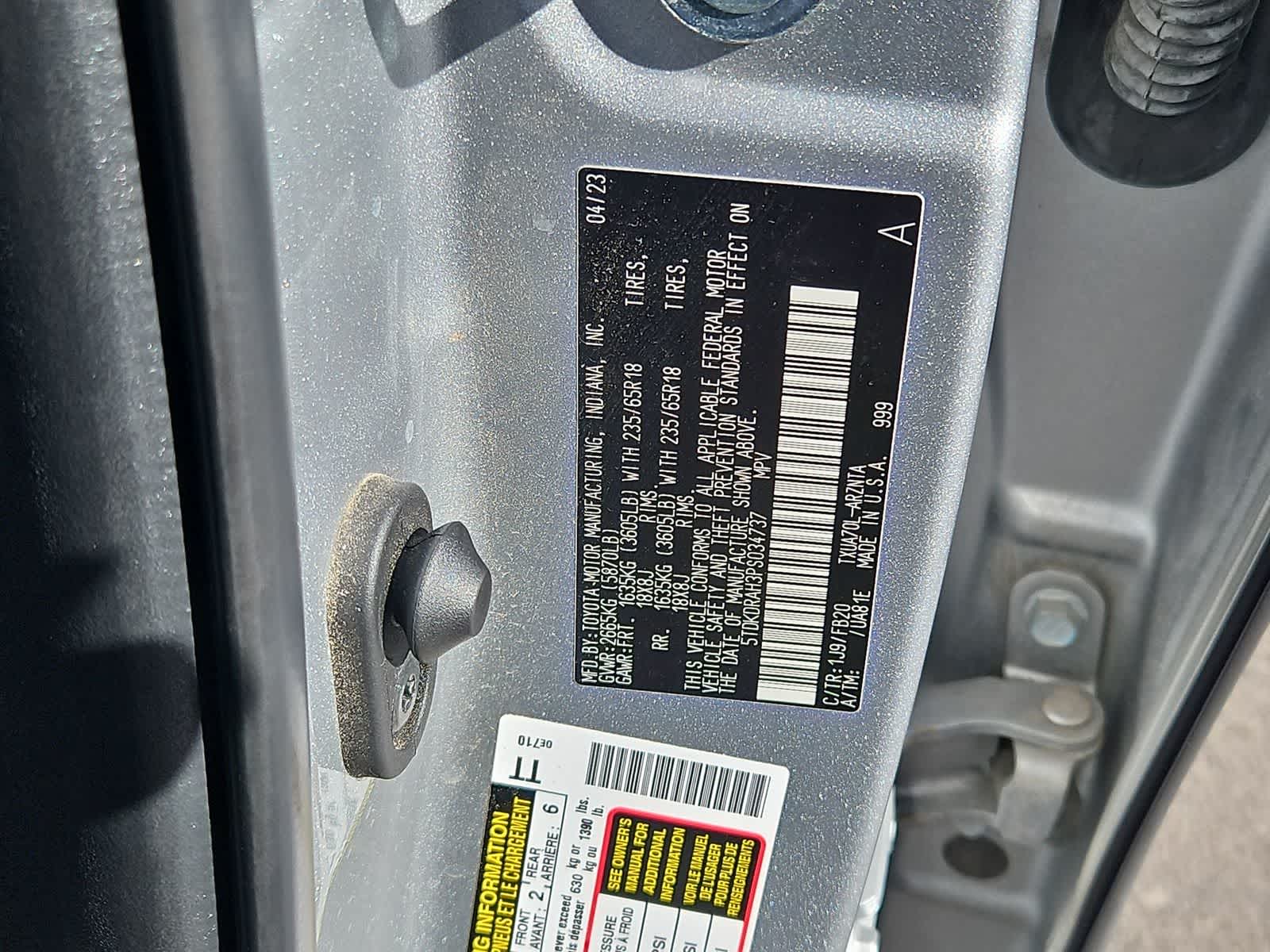 Thumbnail: 2023 Toyota Highlander - 33