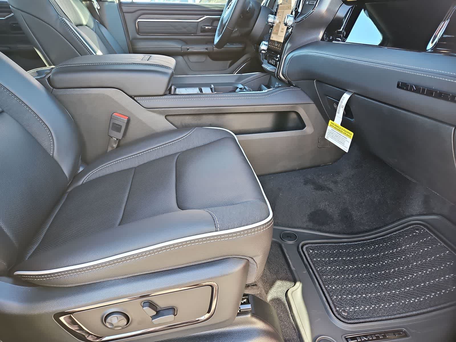 Thumbnail: 2026 RAM 1500 - 21