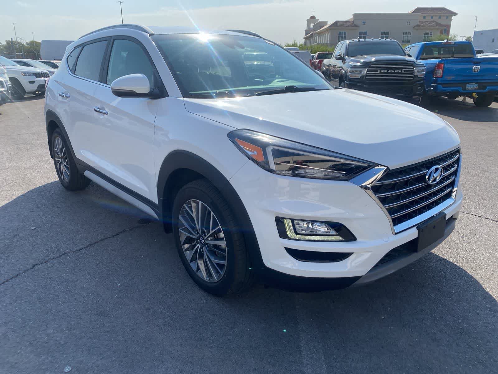 Thumbnail: 2020 Hyundai Tucson - 3