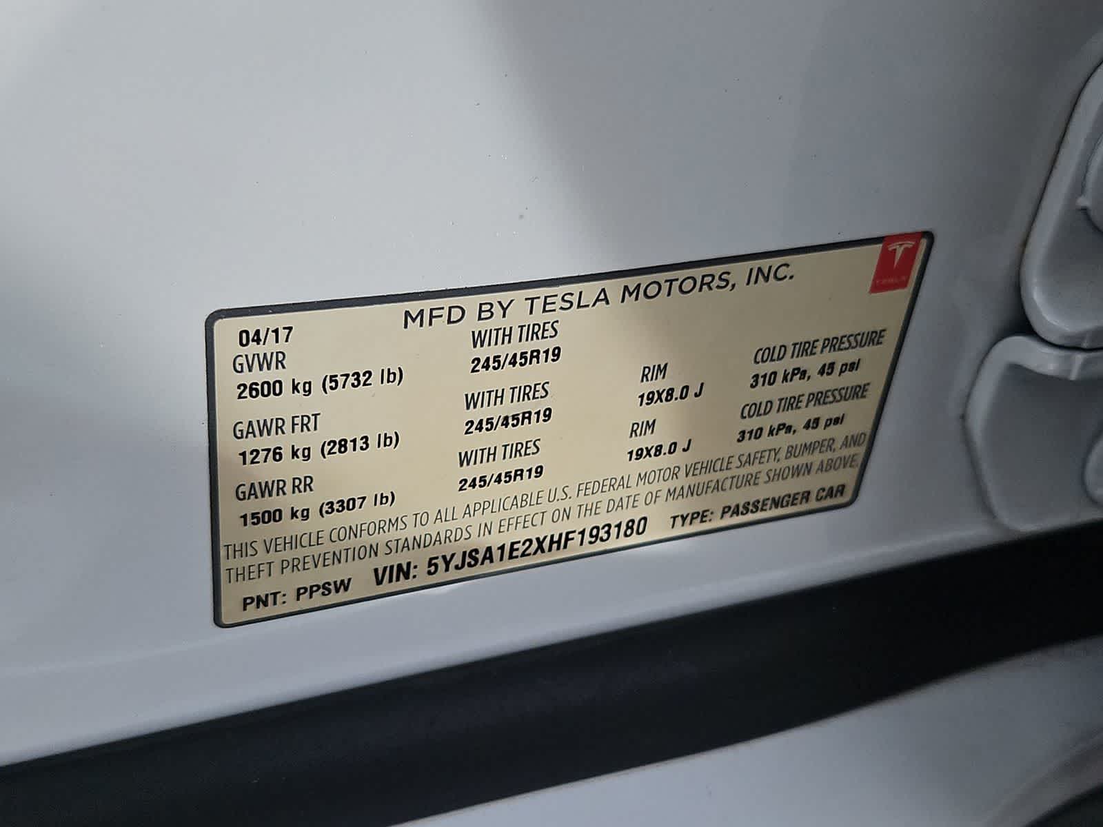 Thumbnail: 2017 Tesla Model S - 35