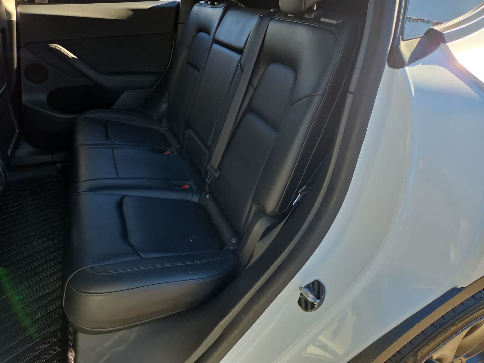 Thumbnail: 2022 Tesla Model Y - 21