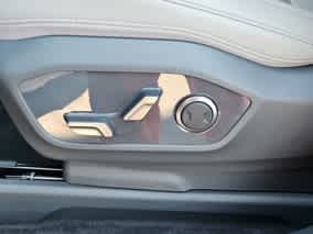 Thumbnail: 2024 Kia EV9 - 21