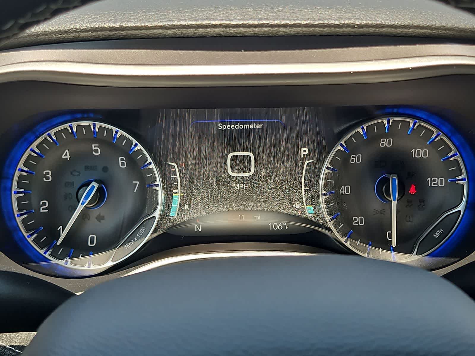 Thumbnail: 2025 Chrysler Pacifica - 31