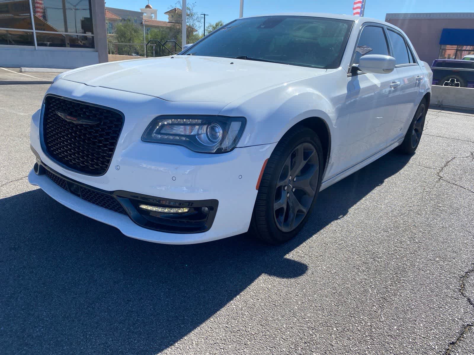 2023 Chrysler 300 S's photo