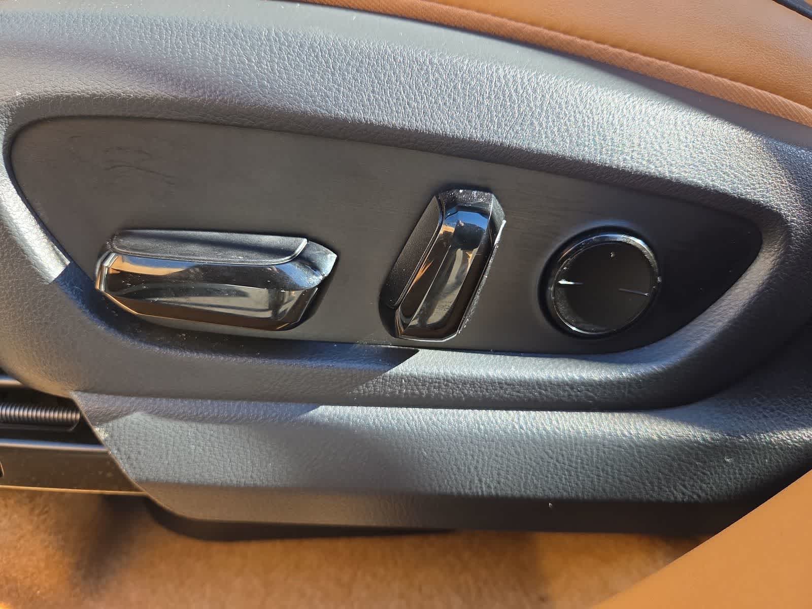 Thumbnail: 2023 Lexus RZ - 18