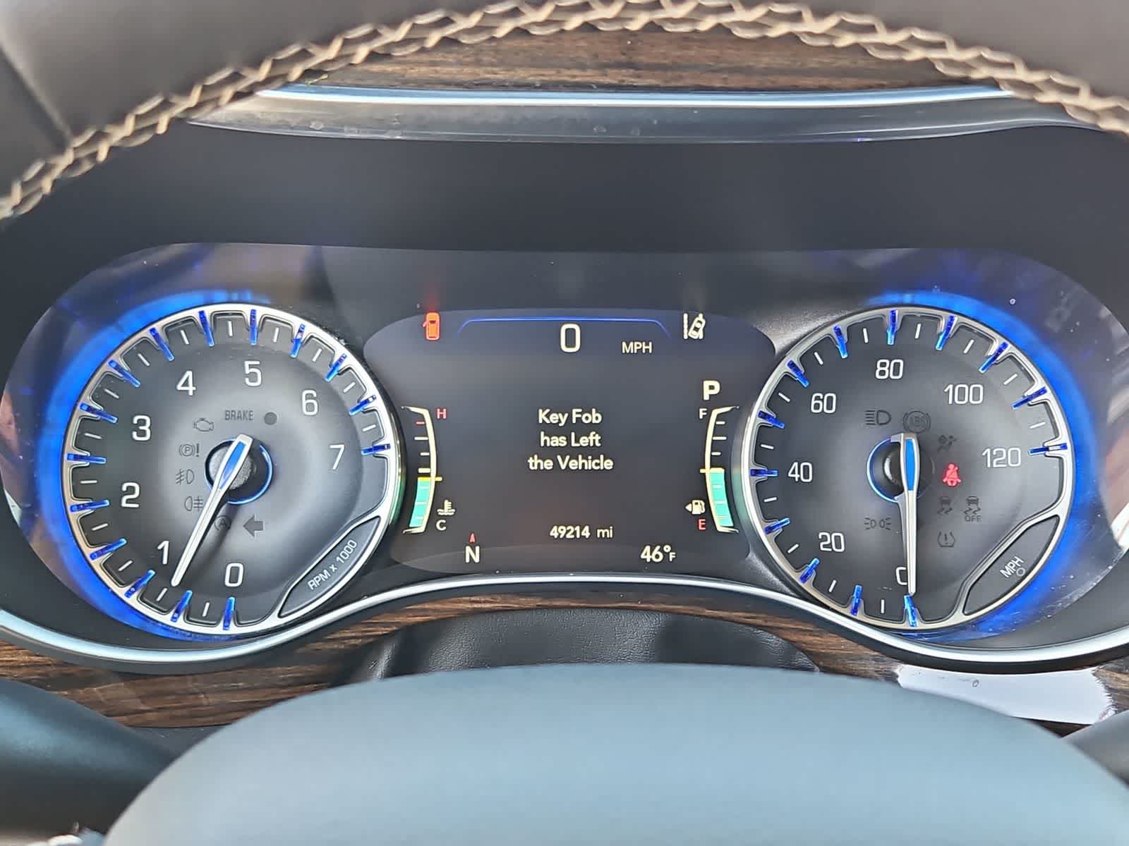 Thumbnail: 2022 Chrysler Pacifica - 35