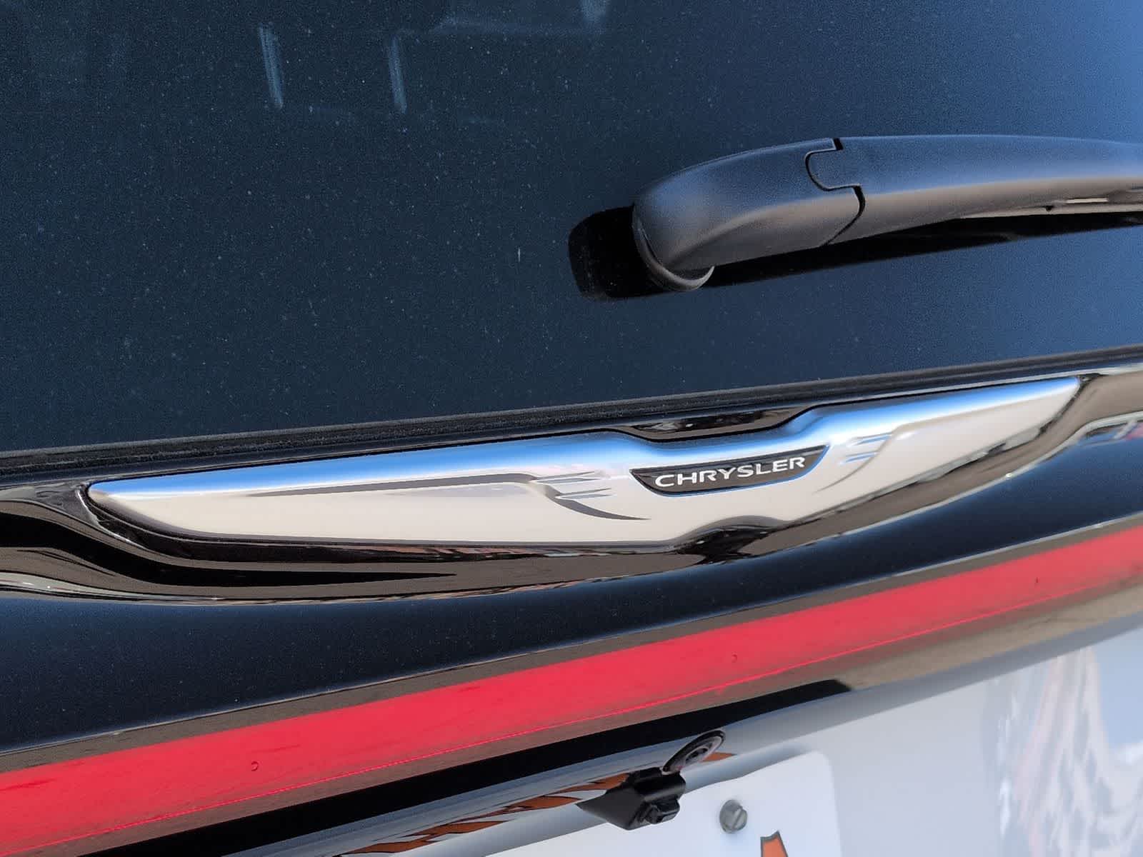 Thumbnail: 2026 Chrysler Pacifica - 12