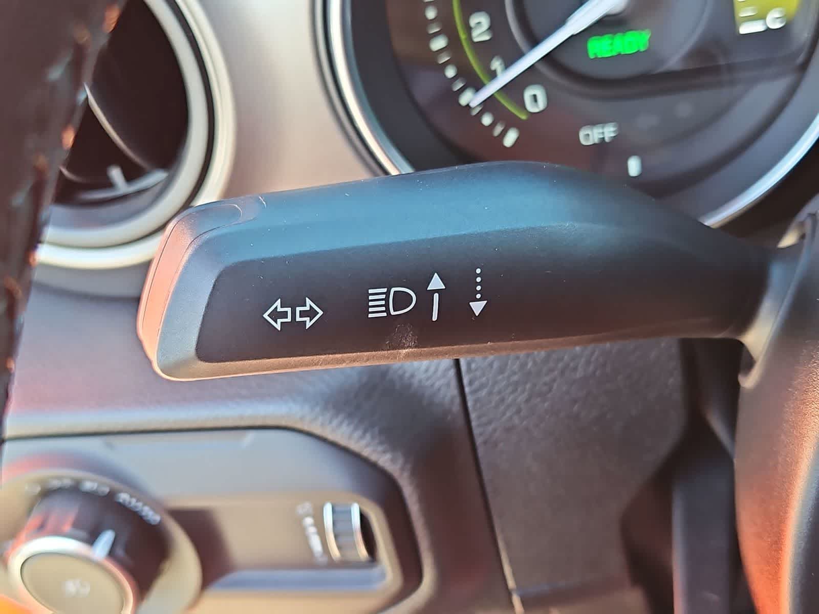 Thumbnail: 2023 Jeep Wrangler - 27