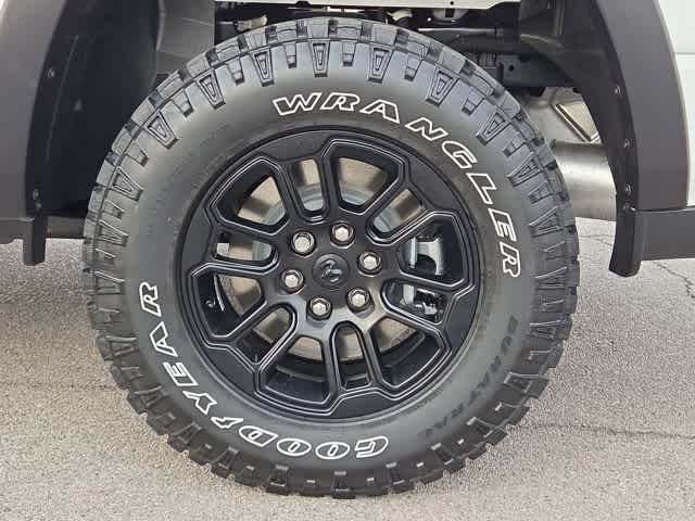 Thumbnail: 2026 RAM 1500 - 18