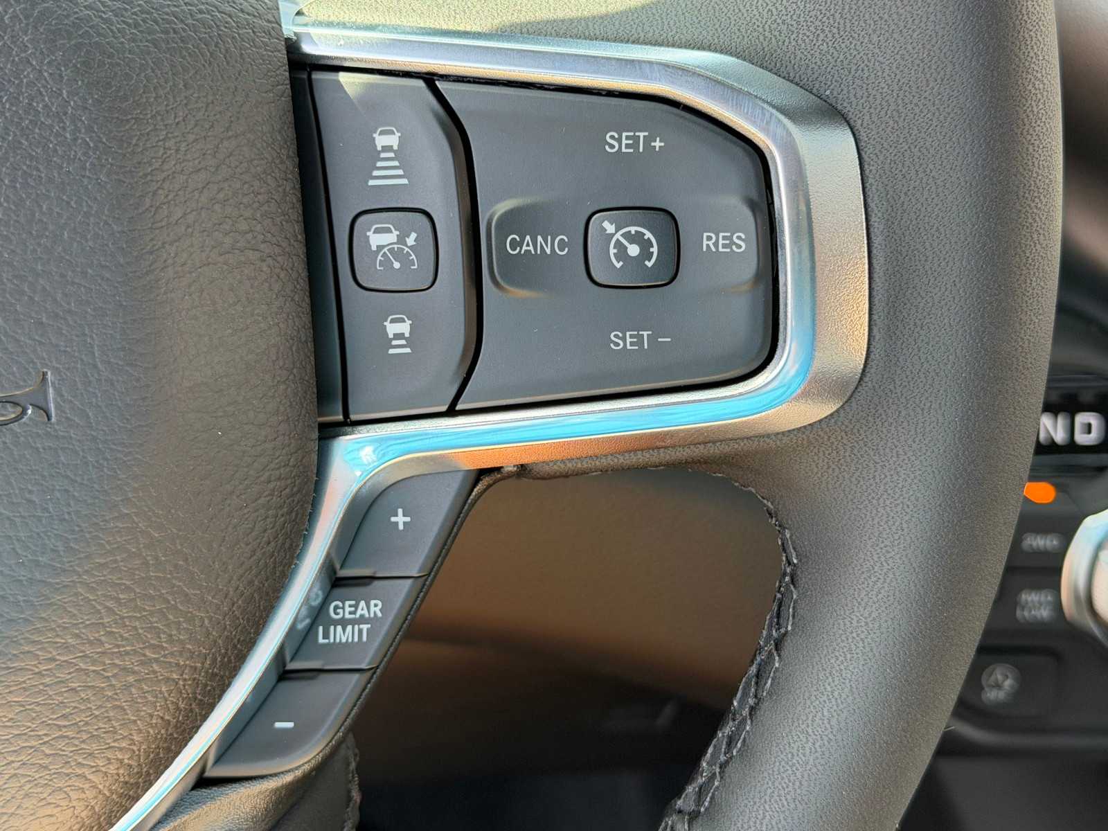 Thumbnail: 2026 RAM 1500 - 17