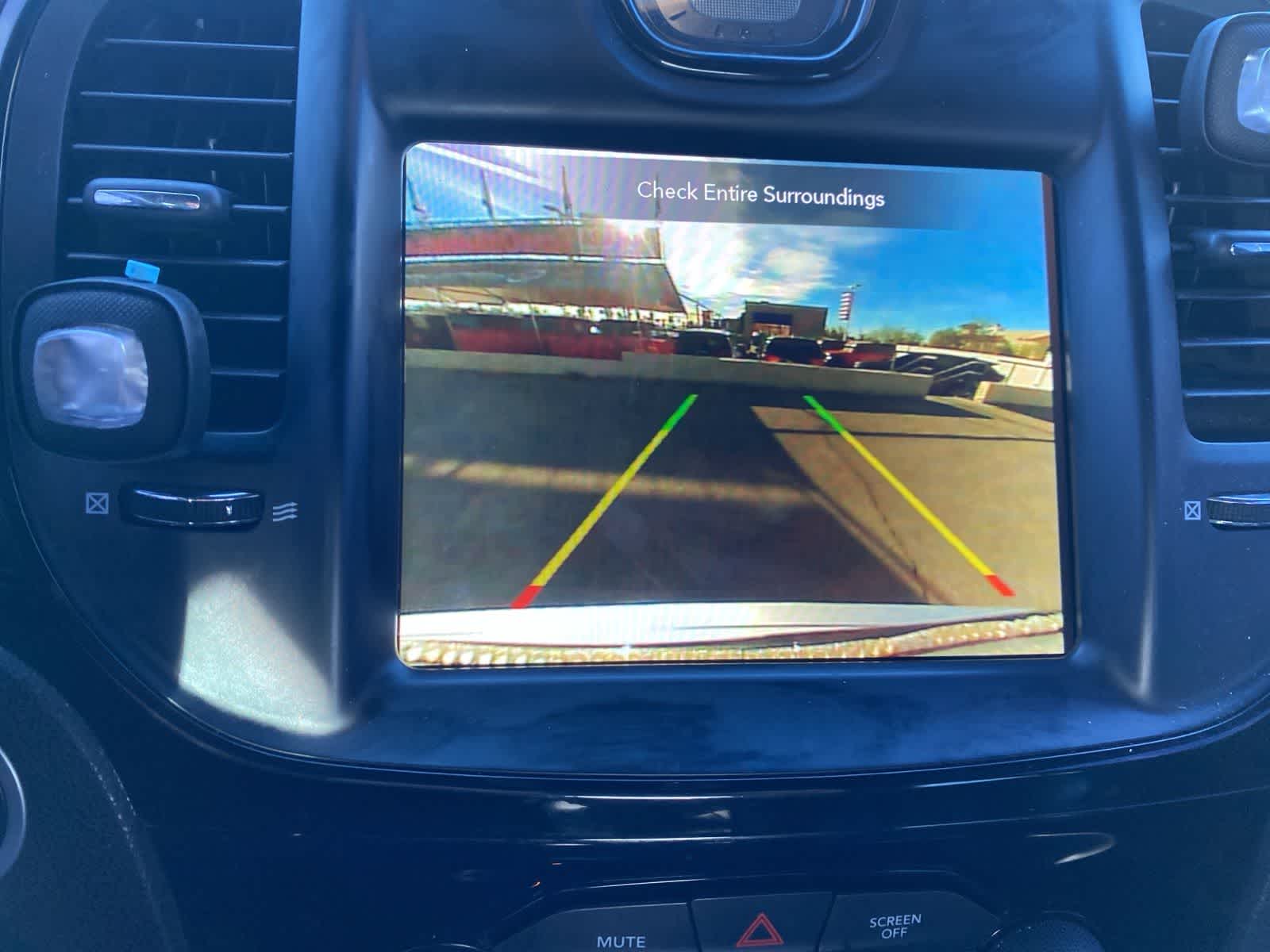 Thumbnail: 2021 Chrysler 300 - 16