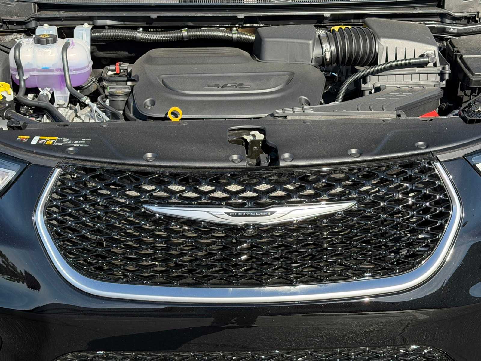 Thumbnail: 2026 Chrysler Pacifica - 34