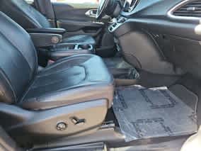 Thumbnail: 2020 Chrysler Pacifica - 26