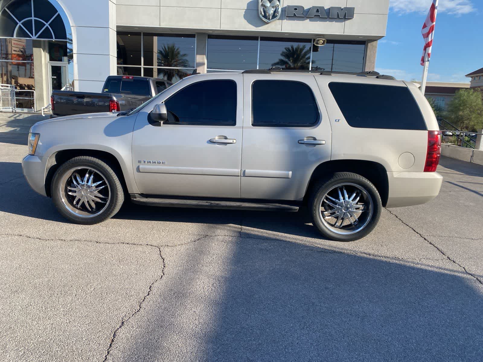 Thumbnail: 2007 Chevrolet Tahoe - 9