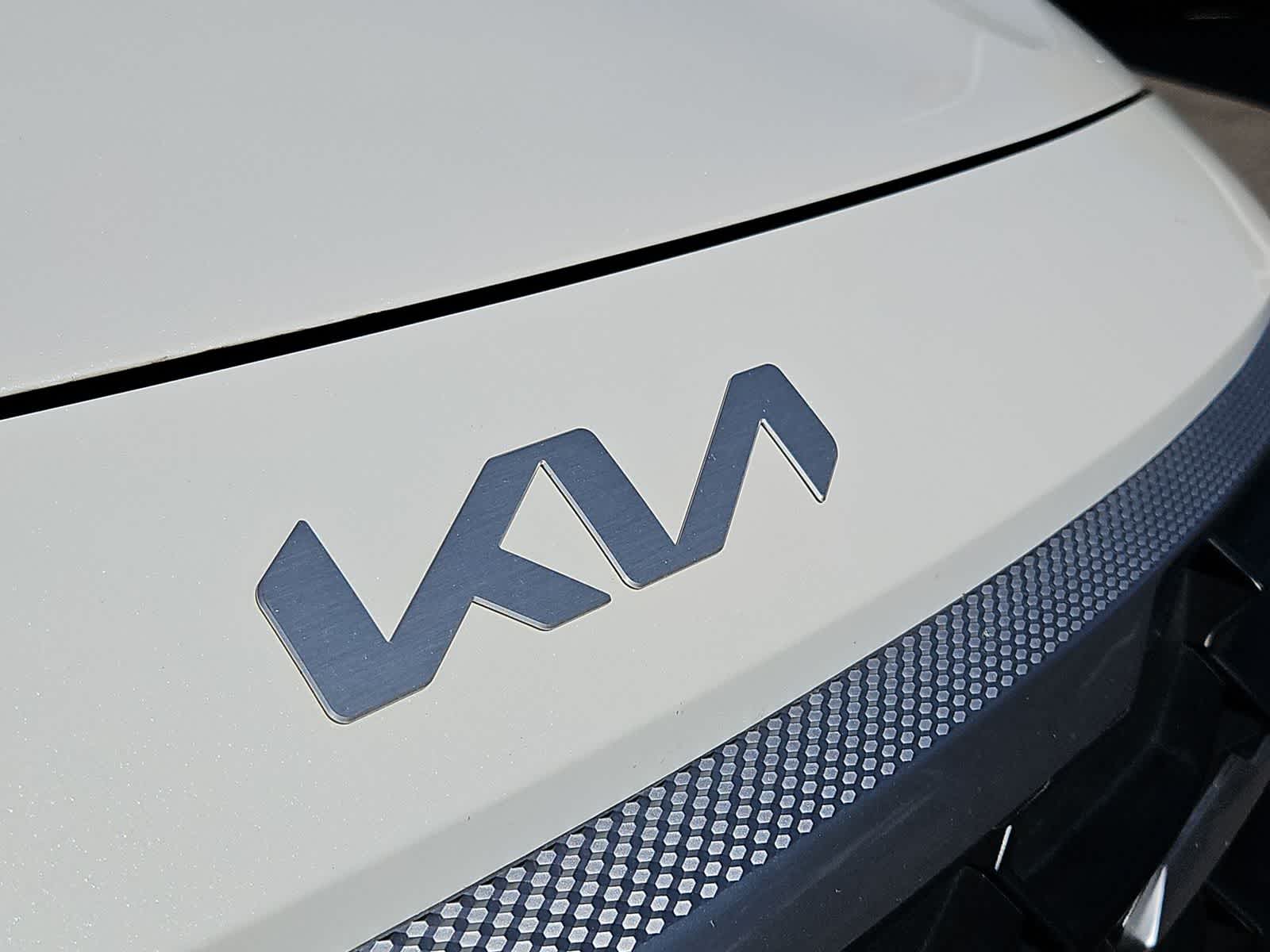 Thumbnail: 2024 Kia Seltos - 11