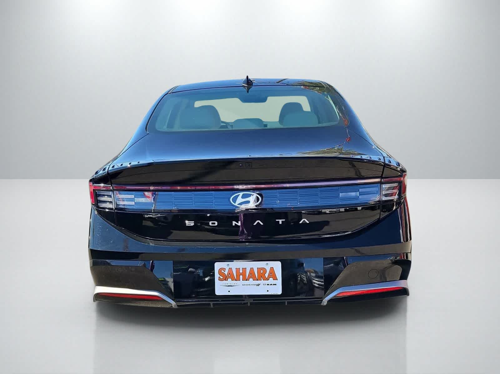 Thumbnail: 2025 Hyundai Sonata - 10