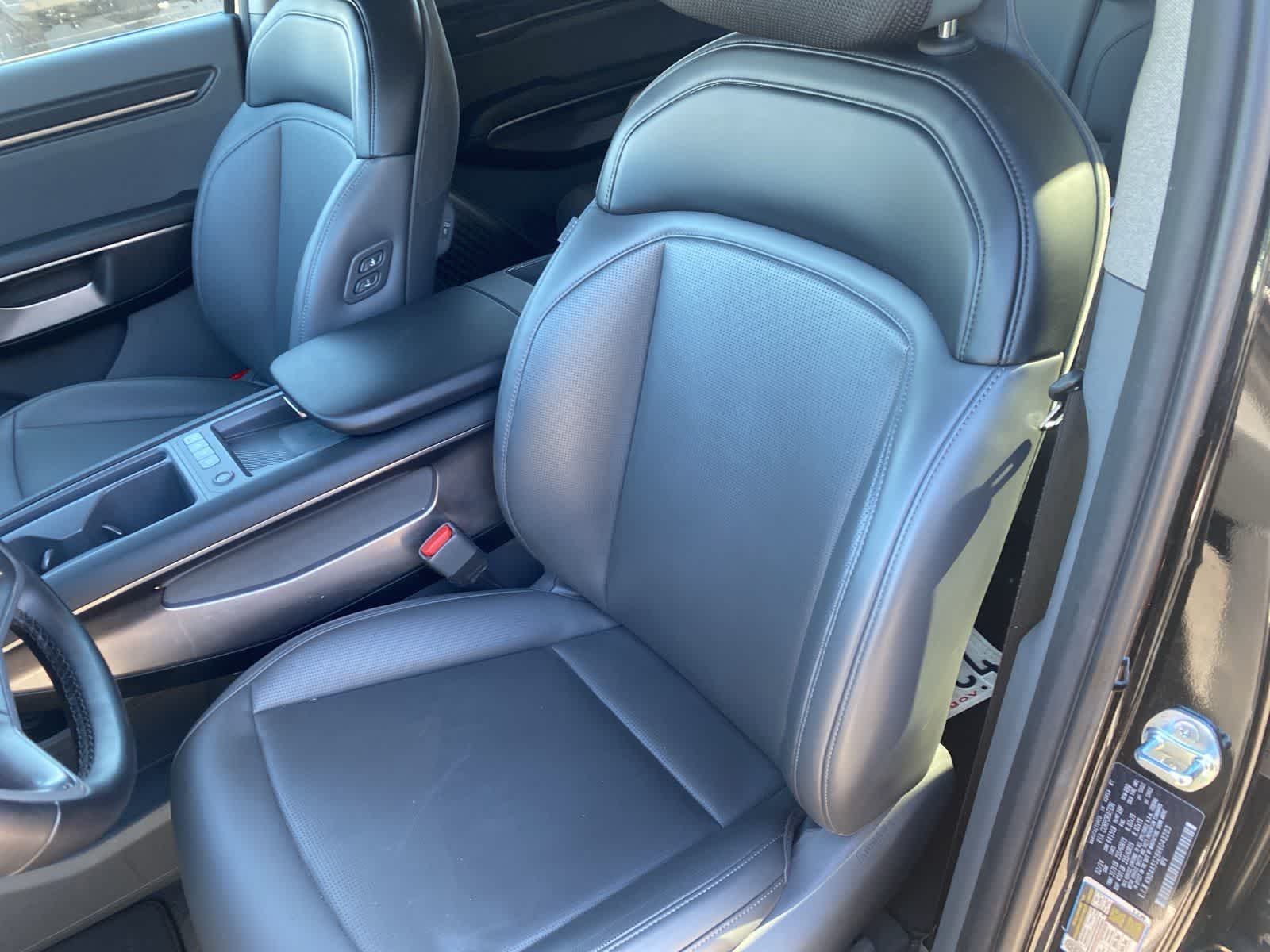 Thumbnail: 2024 Kia EV9 - 11