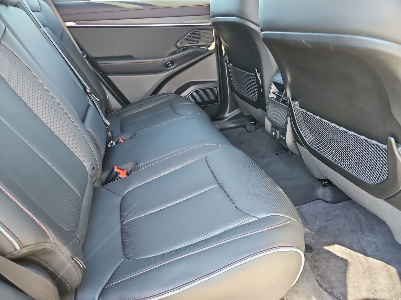 Thumbnail: 2025 Jeep Wagoneer S - 21