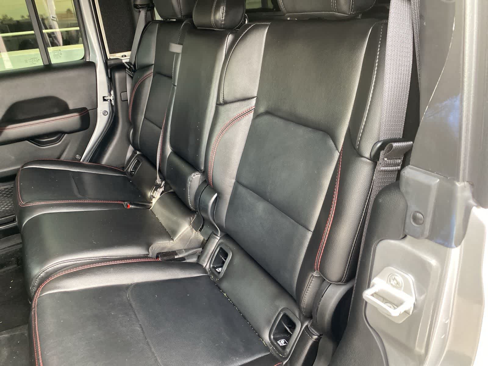 Thumbnail: 2021 Jeep Gladiator - 13