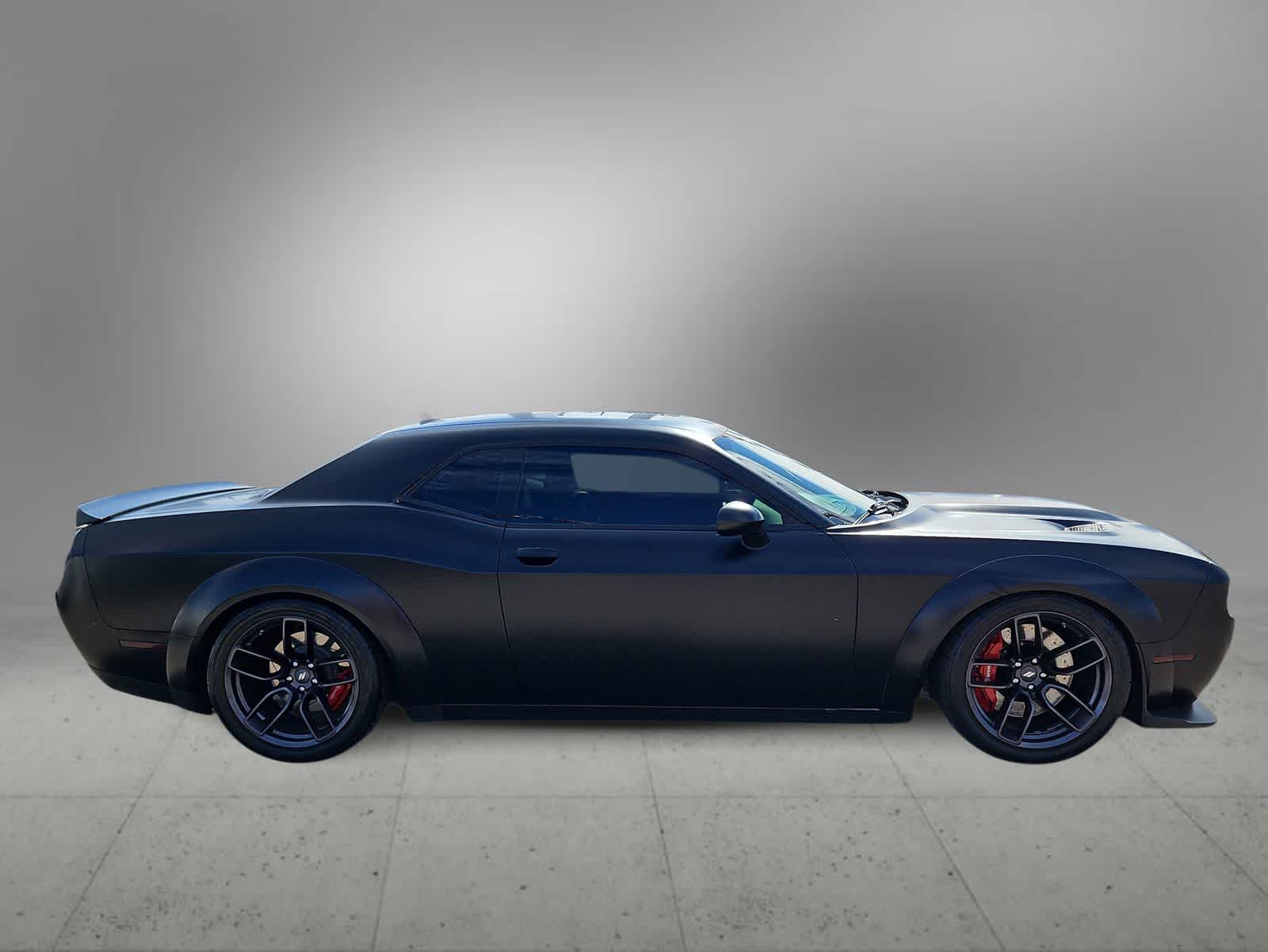 Thumbnail: 2019 Dodge Challenger - 10