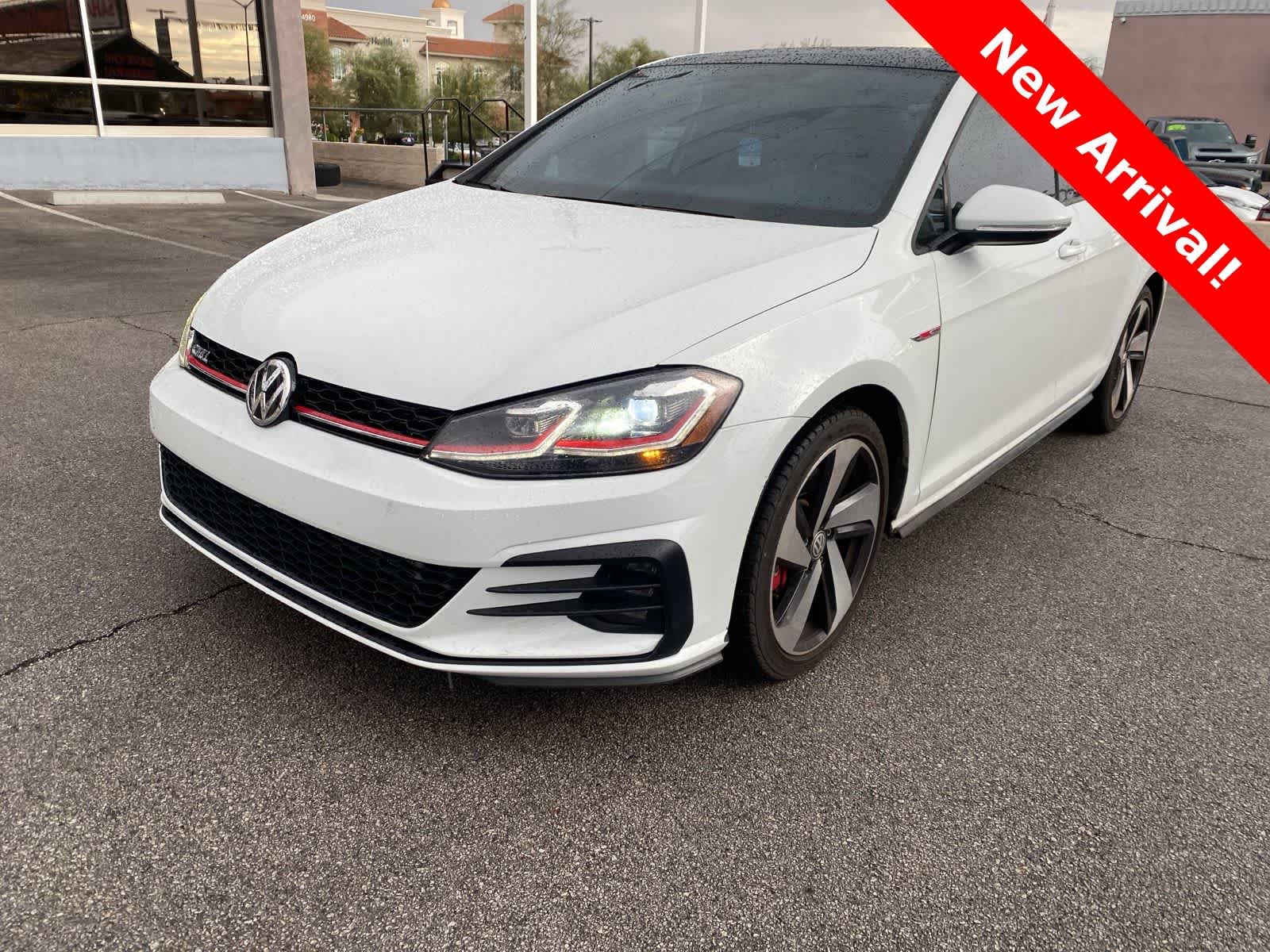 Thumbnail: 2018 Volkswagen Golf - 1