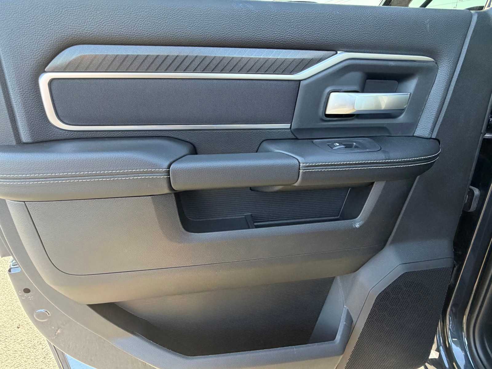 Thumbnail: 2026 RAM 2500 - 26
