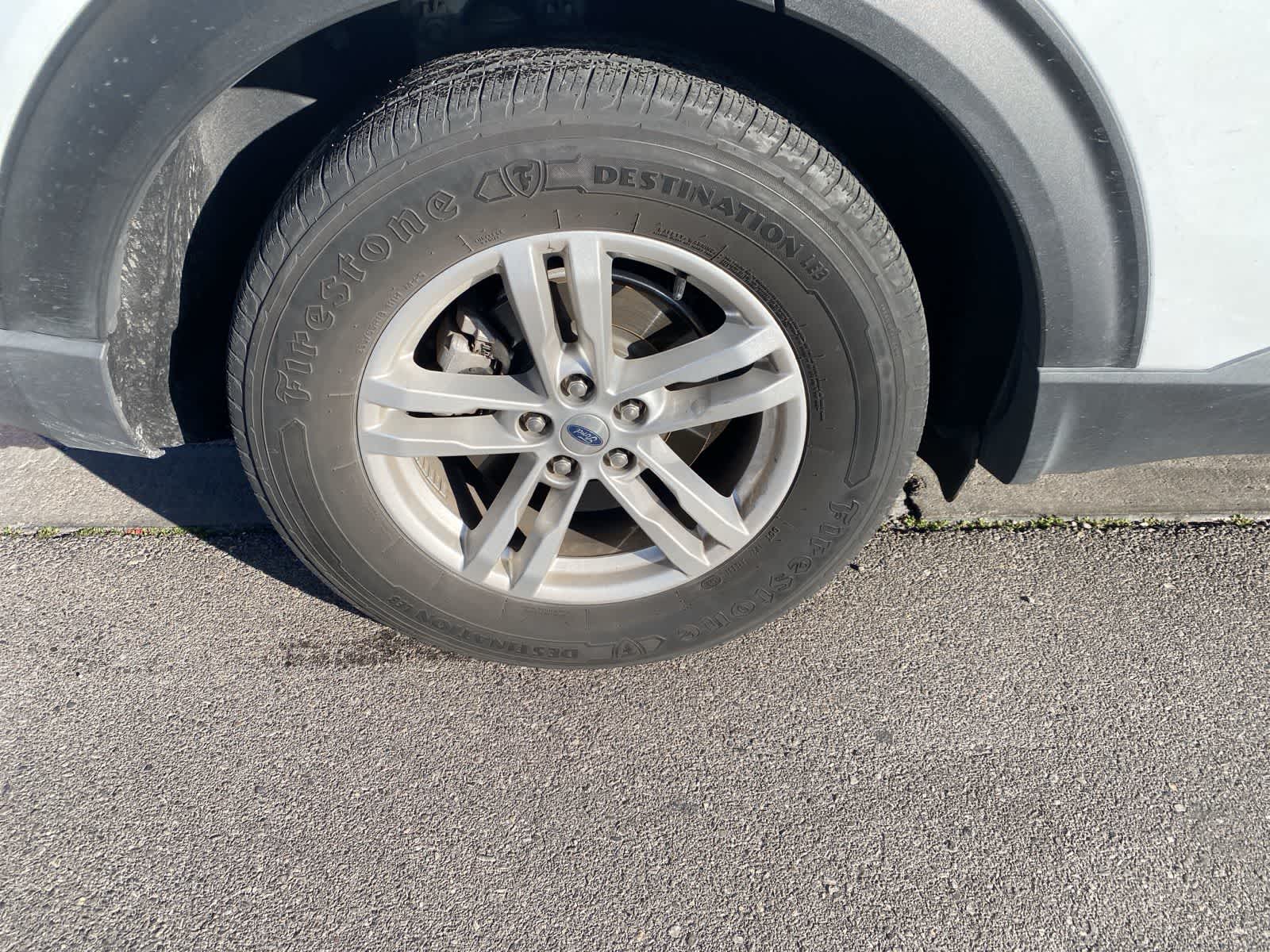 Thumbnail: 2020 Ford Explorer - 5