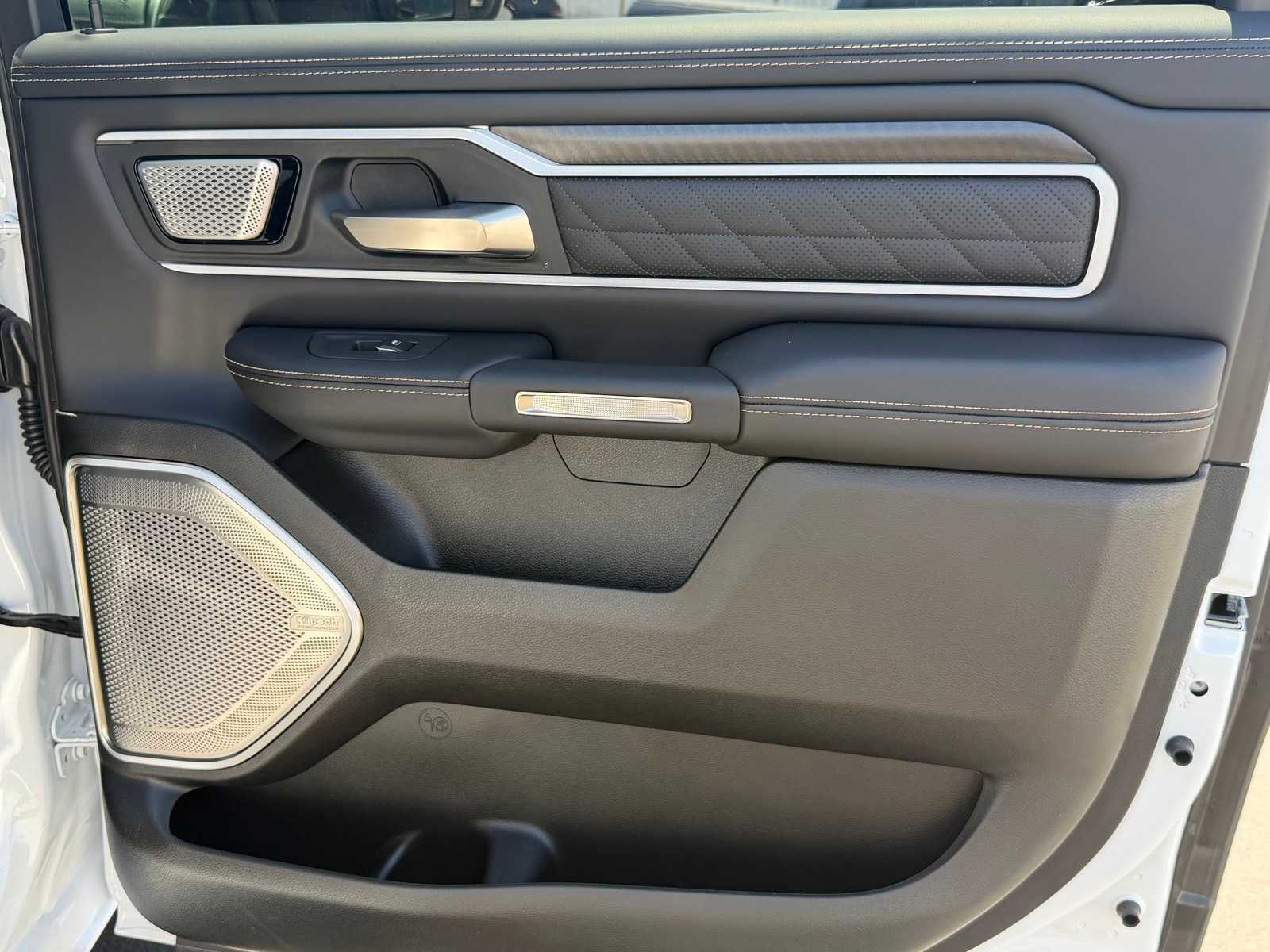 Thumbnail: 2026 RAM 1500 - 25