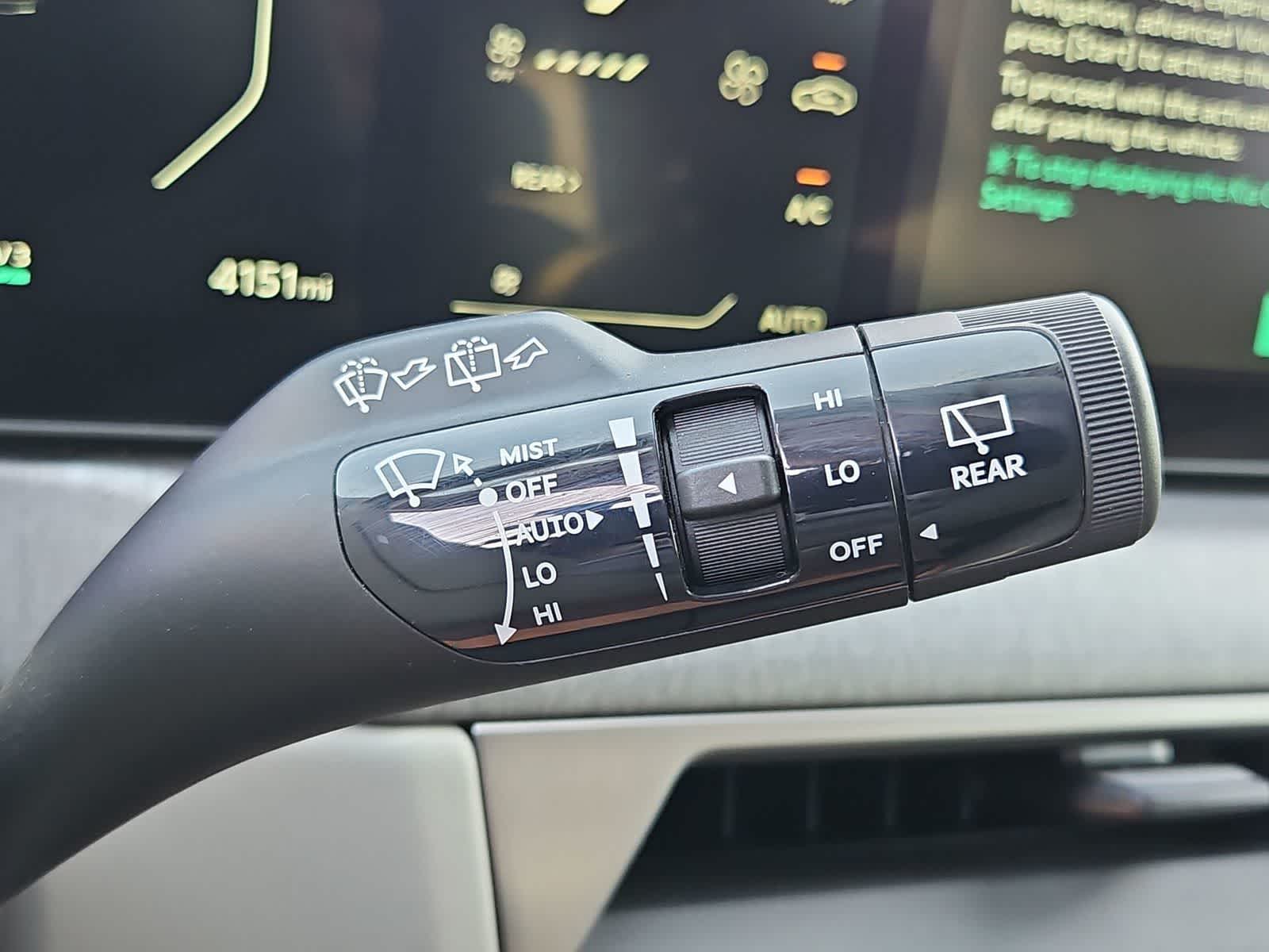 Thumbnail: 2024 Kia EV9 - 25