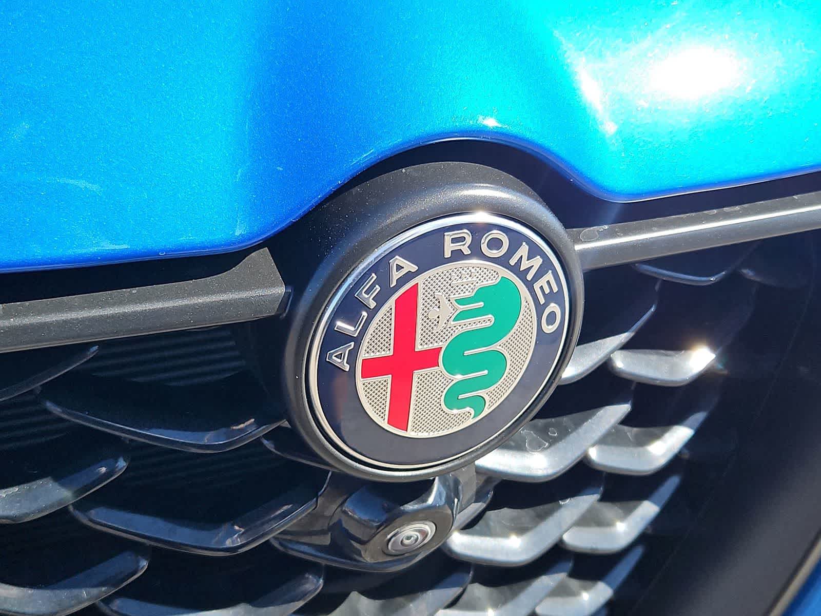 Thumbnail: 2024 Alfa Romeo Tonale - 12