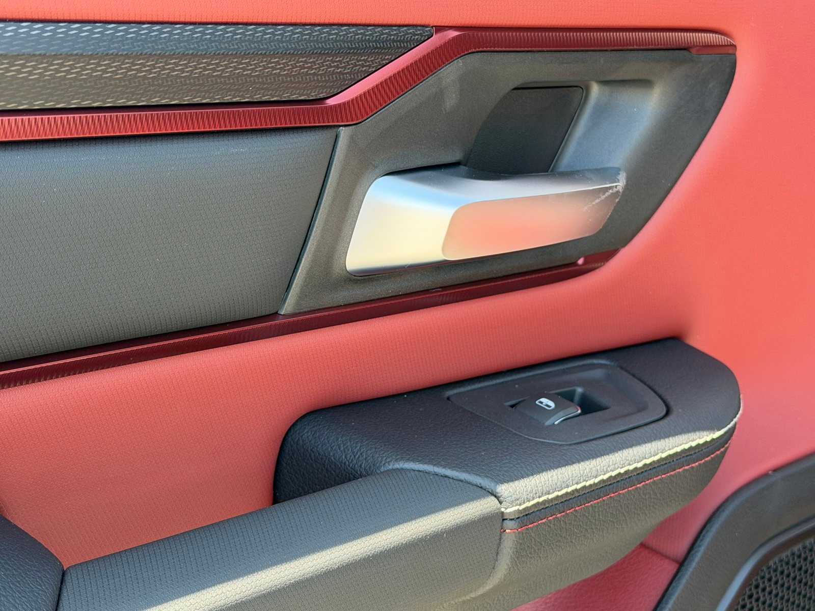Thumbnail: 2026 RAM 1500 - 25
