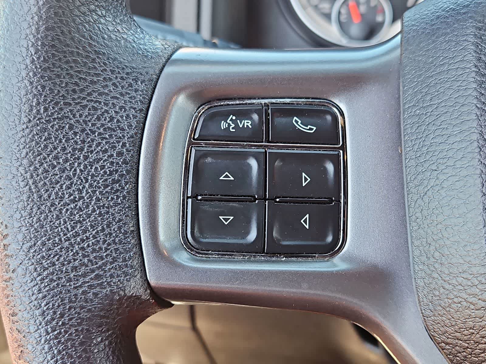 Thumbnail: 2022 RAM 1500 Classic - 28