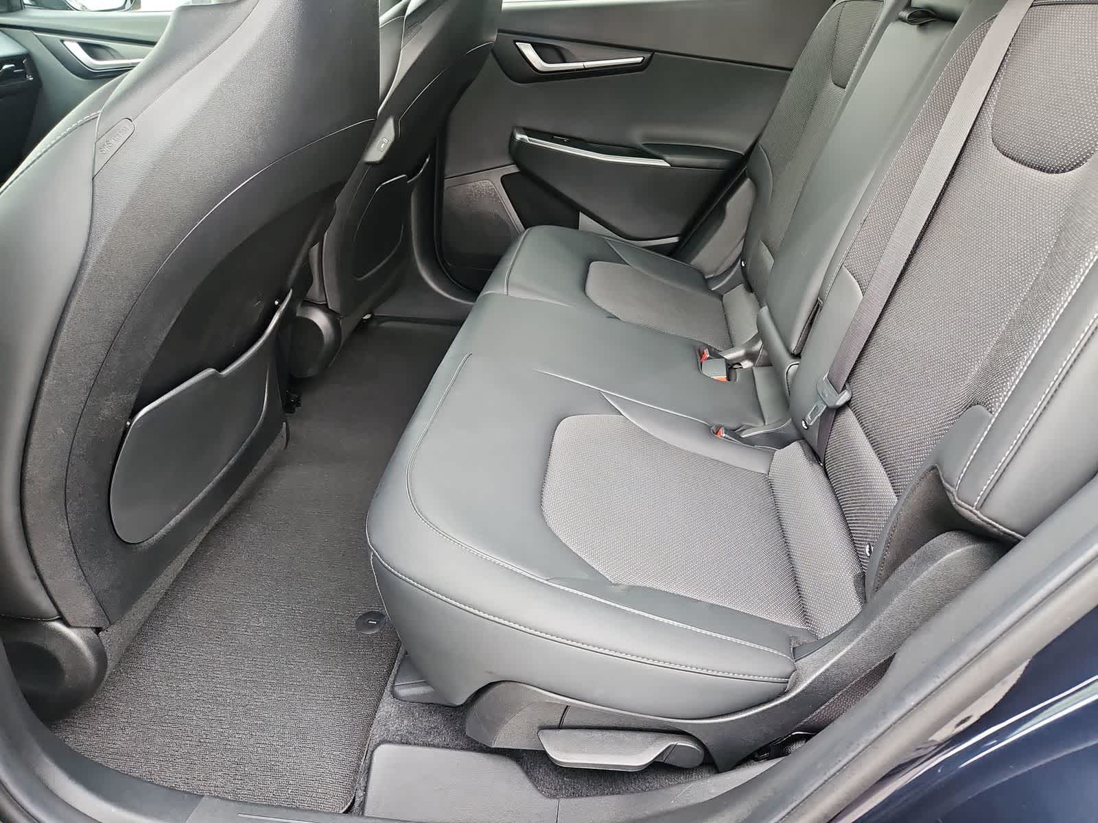 Thumbnail: 2024 Kia EV6 - 20