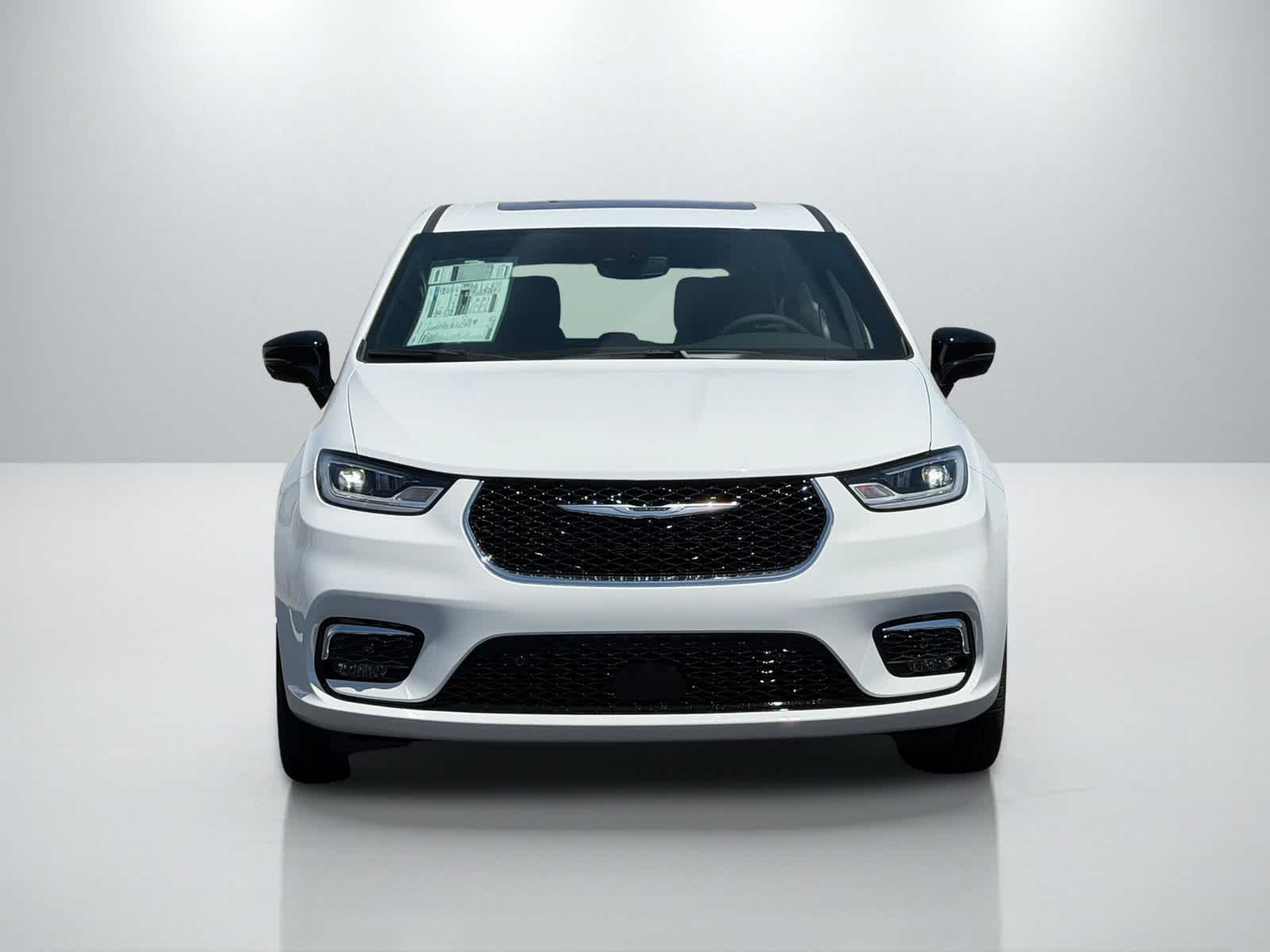 Thumbnail: 2026 Chrysler Pacifica - 11