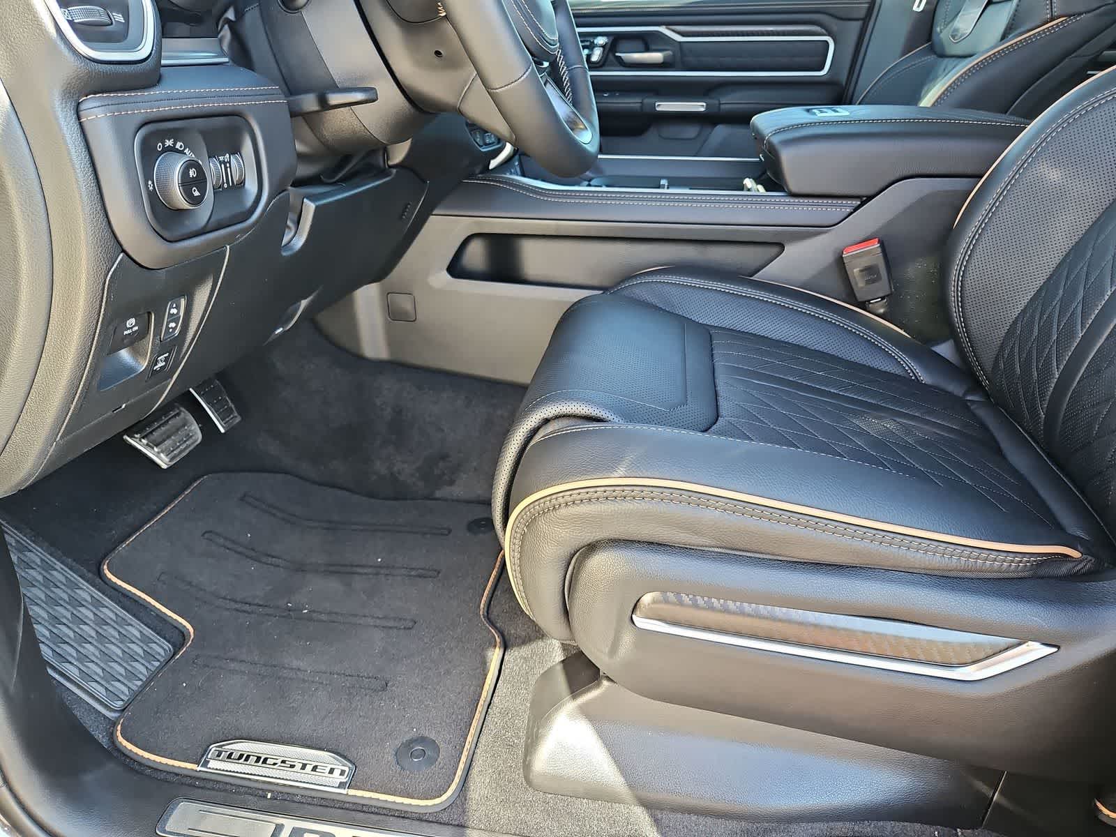 Thumbnail: 2026 RAM 1500 - 16