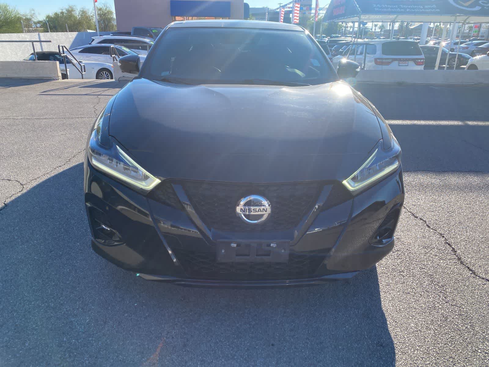 2021 Nissan Maxima SR photo 2