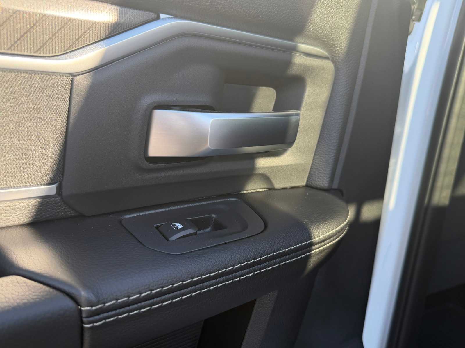 Thumbnail: 2026 RAM 3500 - 33