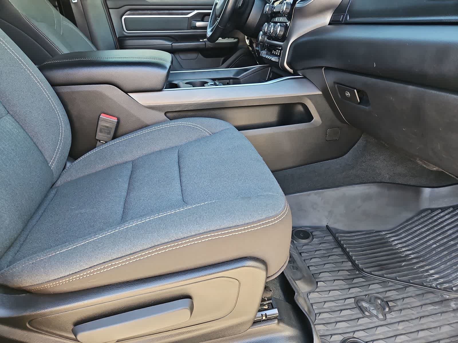 Thumbnail: 2022 RAM 1500 - 22