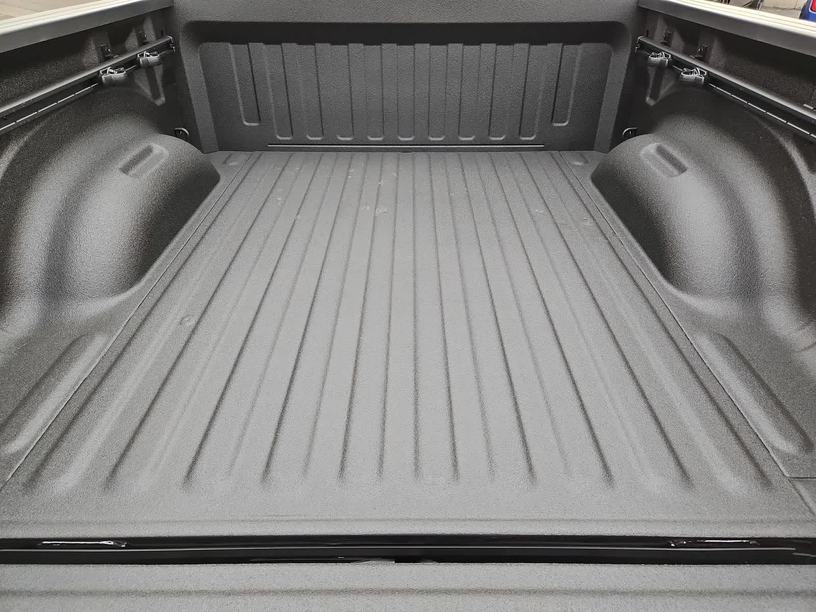 Thumbnail: 2026 RAM 1500 - 33