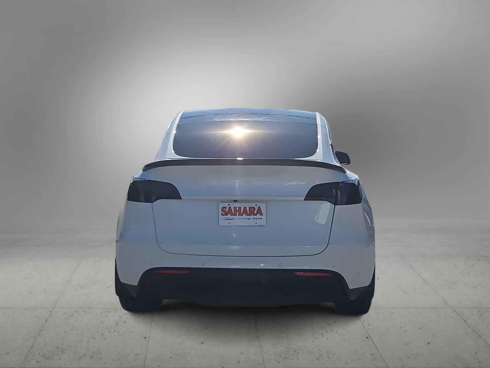 Thumbnail: 2022 Tesla Model Y - 8