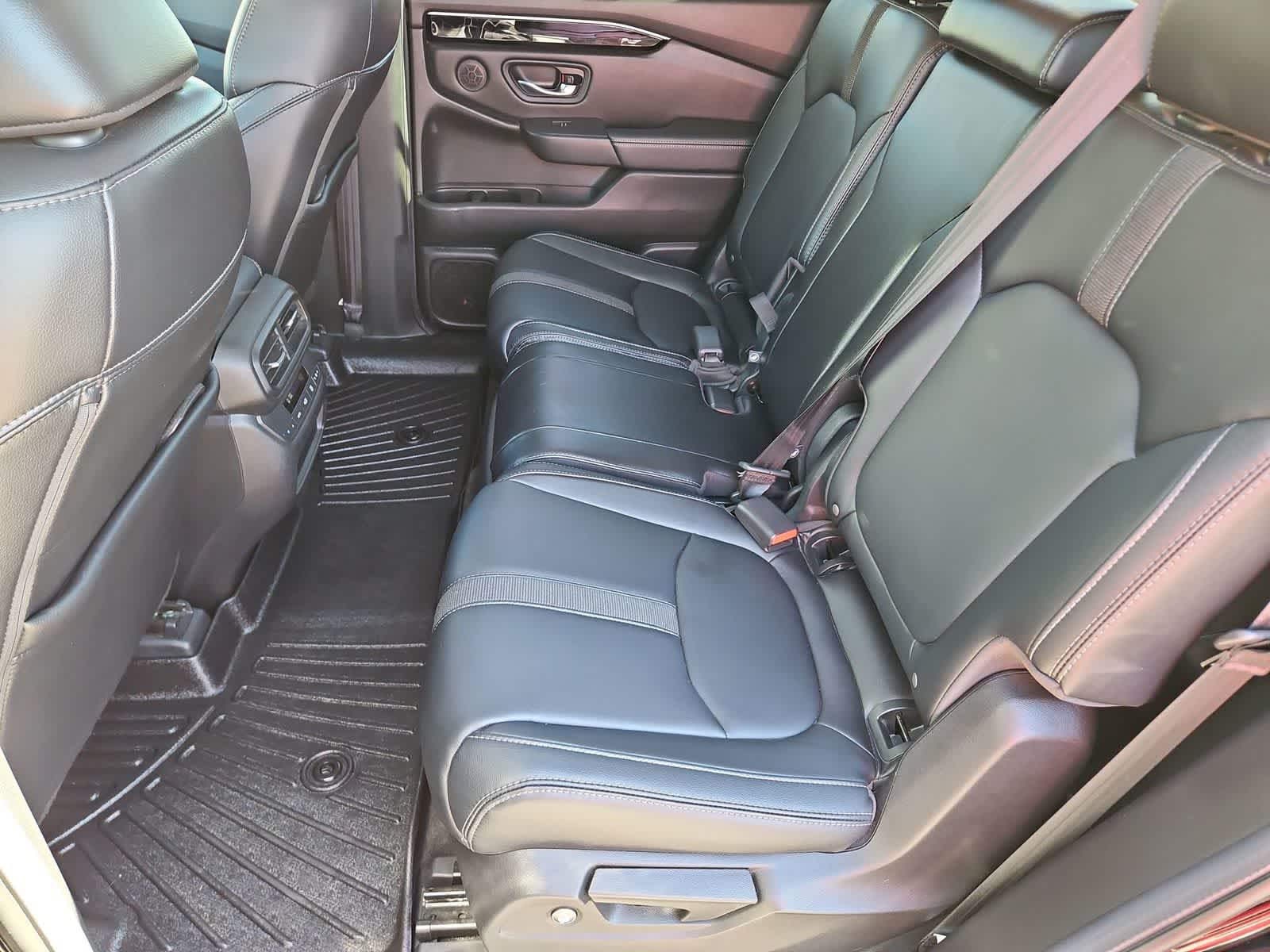 Thumbnail: 2024 Honda Pilot - 22